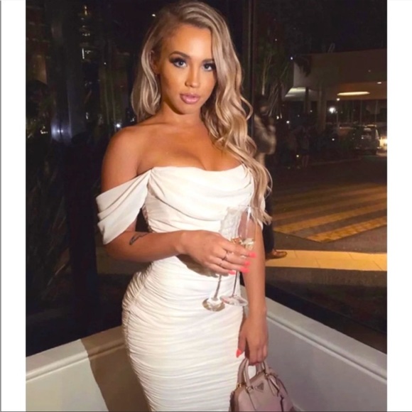 House of CB 'Carlotta' Ivory Ruched Draped Chiffon Dress NWOT - Picture 6 of 13